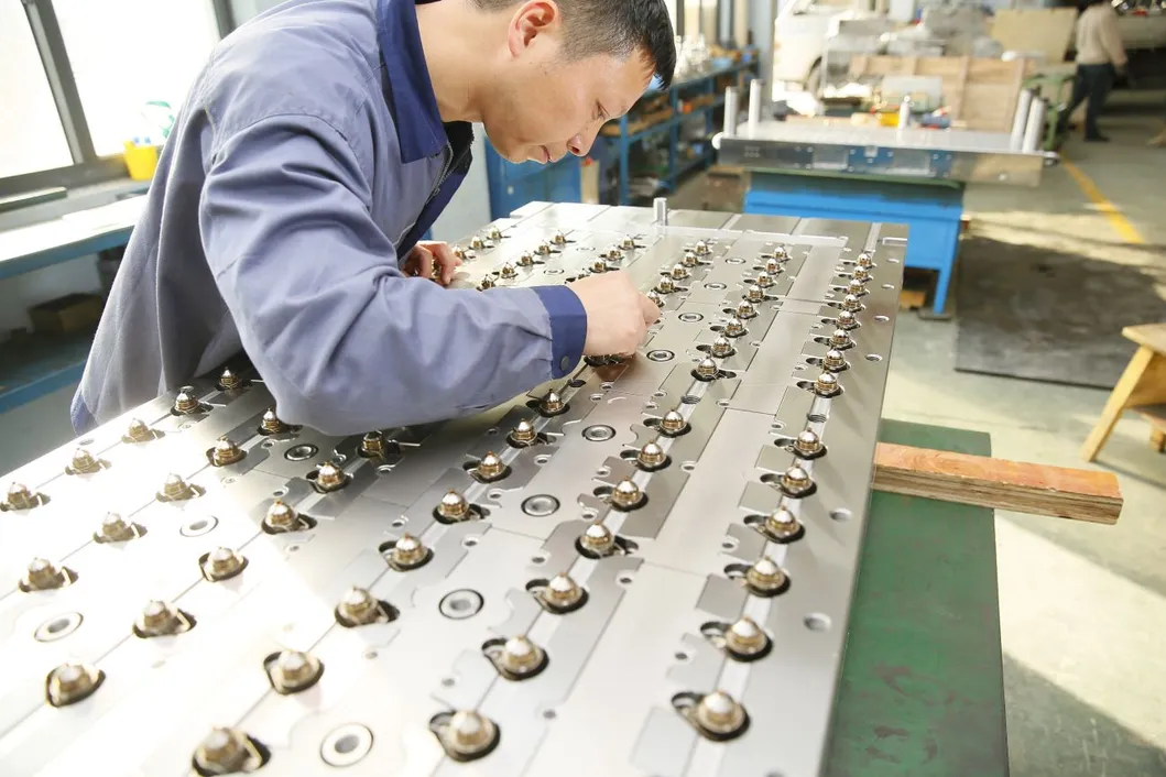 4 Cavity Plastic Injection Mould 5 Gallon/3 Gallon Pet Preform Mold Jar Preform