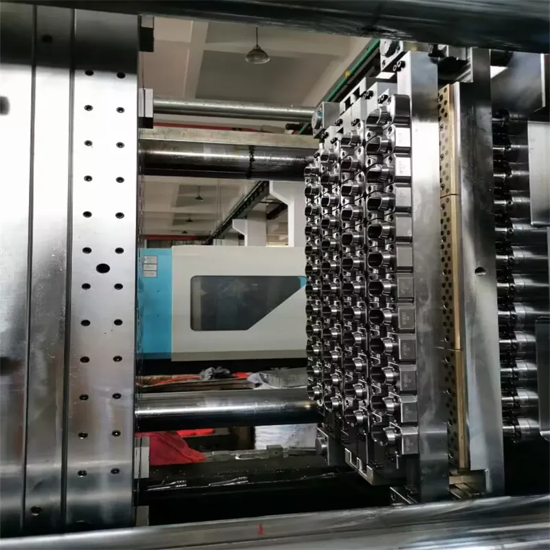 72 Cavity Injection Mould Pco/3025 Pet Preform Mold with Valve Gate
